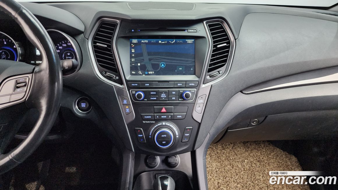 Hyundai Santafe 2015