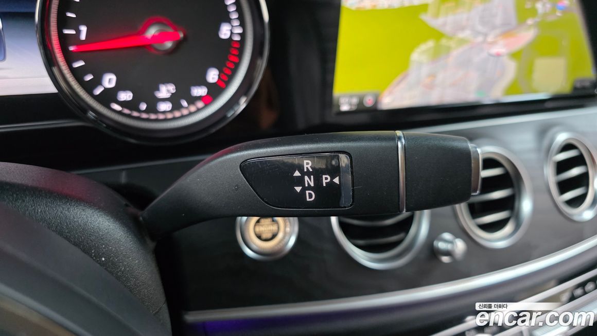 Mercedes-Benz E-Class 2017