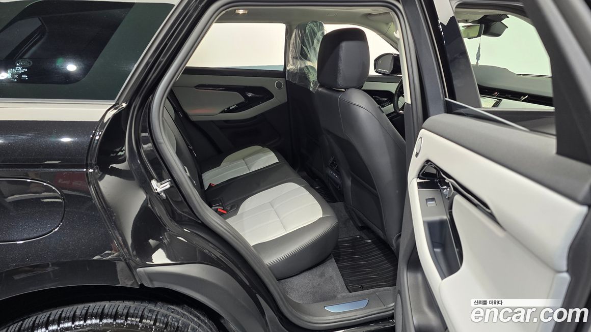 Land Rover Range Rover Evoque 2025