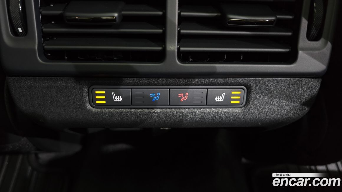 Land Rover Range Rover Evoque 2025