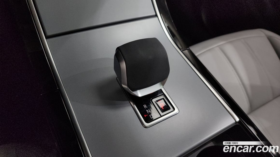 Land Rover Range Rover Evoque 2025