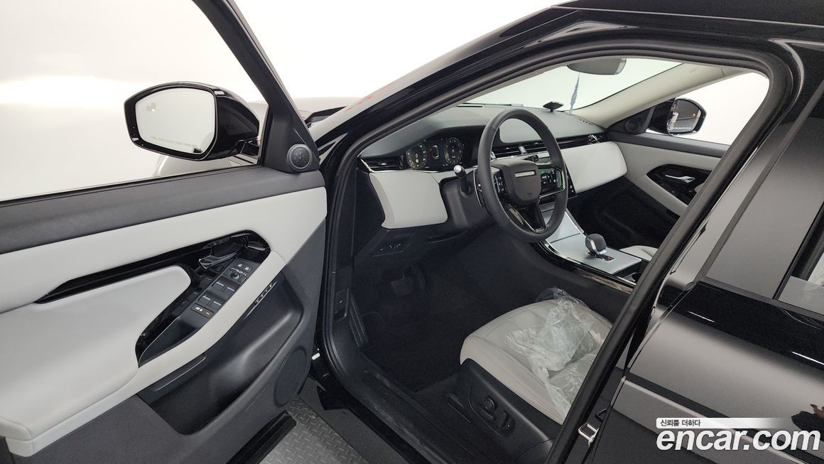 Land Rover Range Rover Evoque 2025