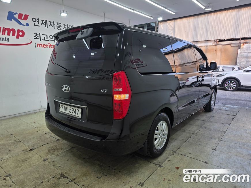 Hyundai Starex 2017