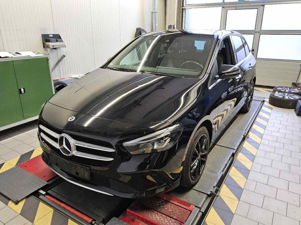 Mercedes-Benz B 250 2022