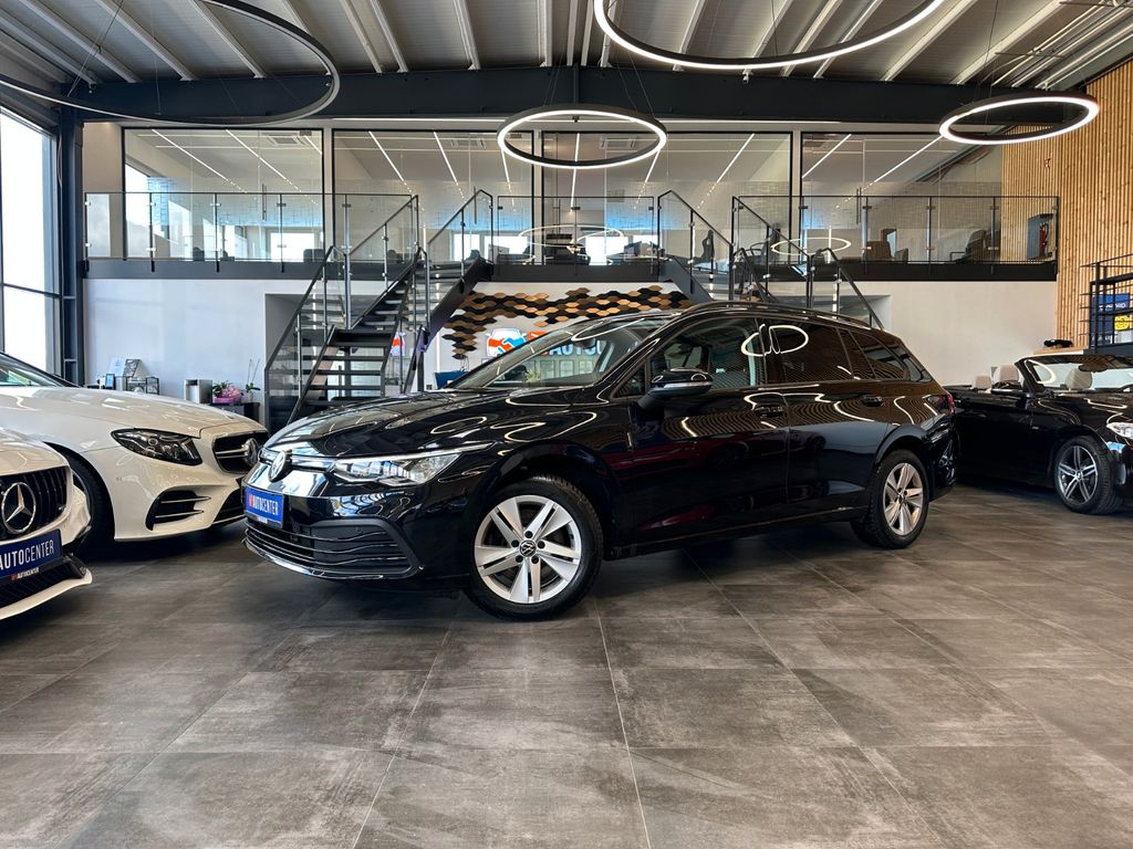Volkswagen Golf 2021