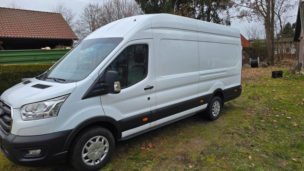 Ford Transit 2021