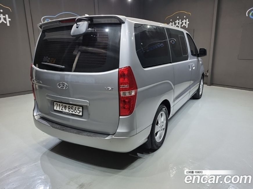 Hyundai Starex 2020