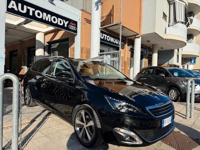 Peugeot 308 2016