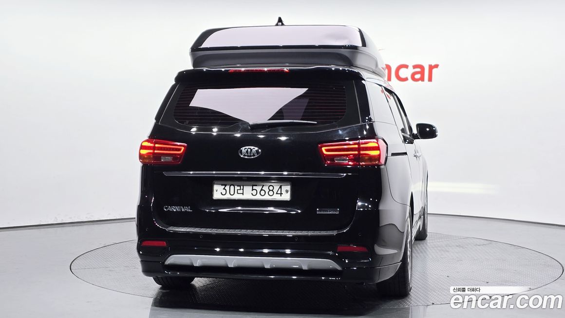 Kia Canival 2019