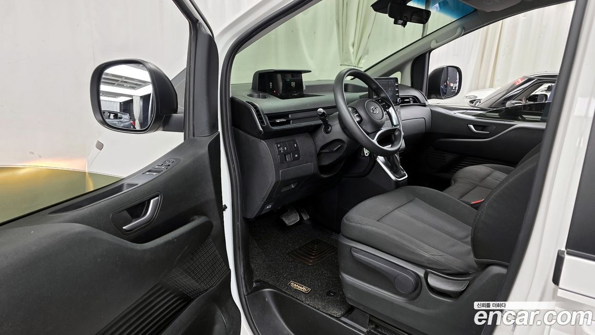 Hyundai Staria 2023