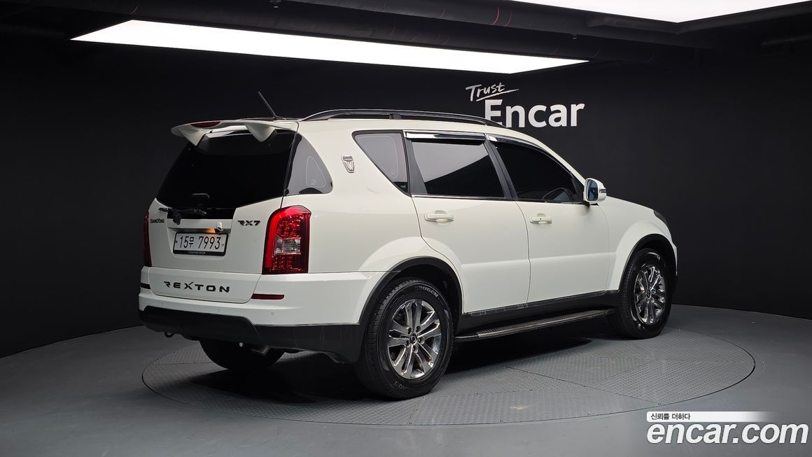 KG_Mobility_Ssangyong Rexton 2013