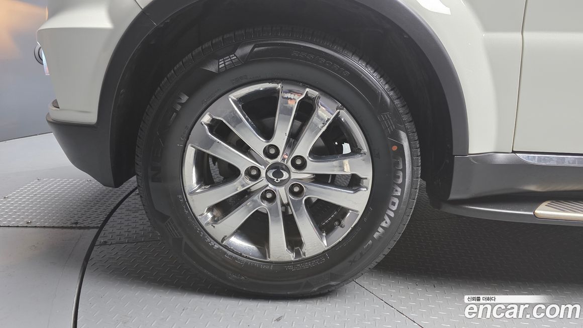 KG_Mobility_Ssangyong Rexton 2013