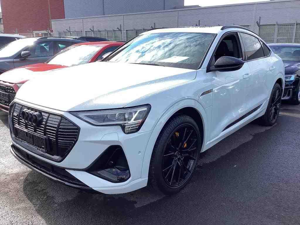 Audi e-tron 2022