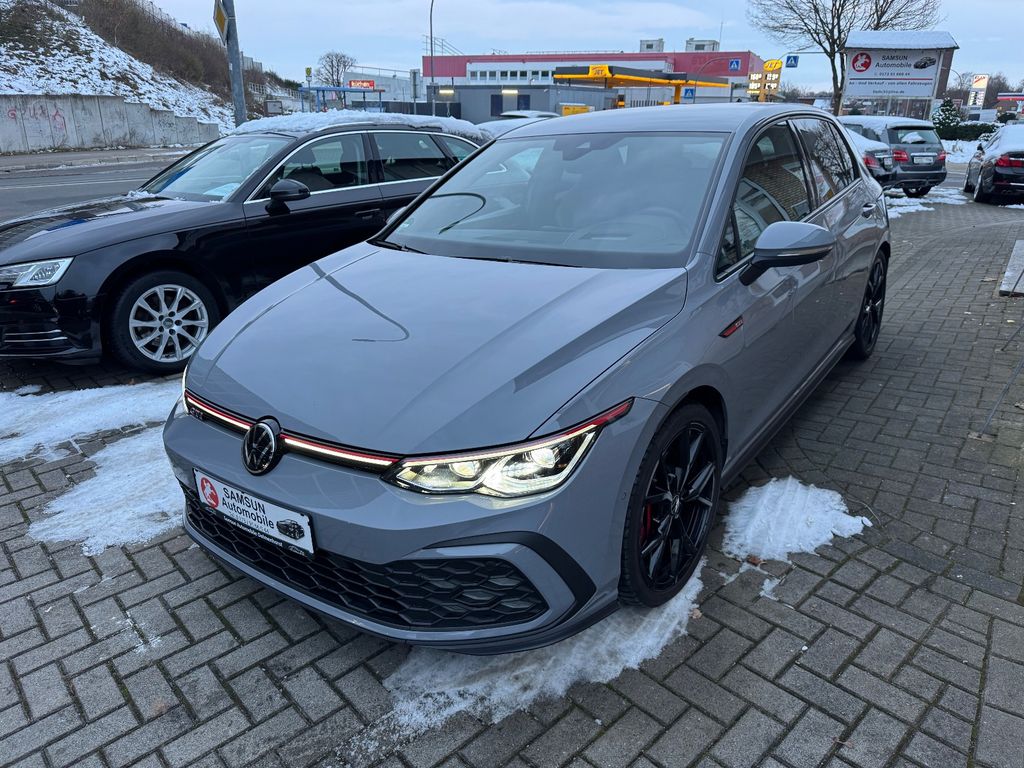 Volkswagen Golf 2021