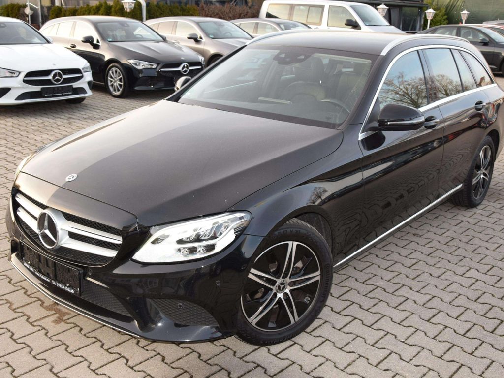 Mercedes-Benz C 180 2021