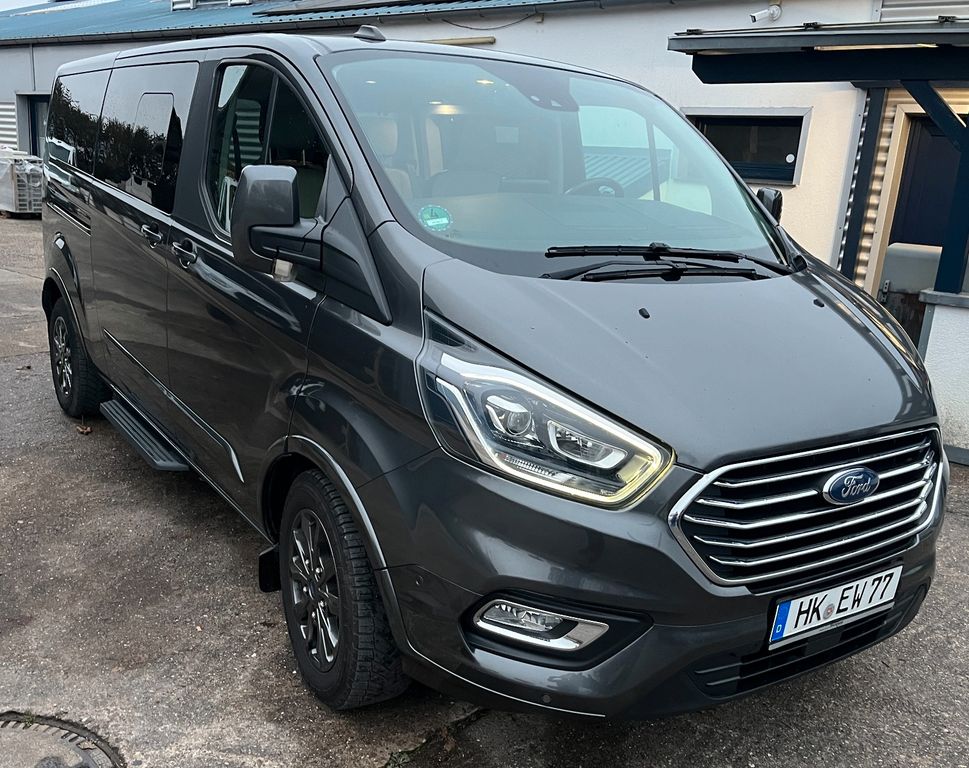 Ford Tourneo Custom 2020