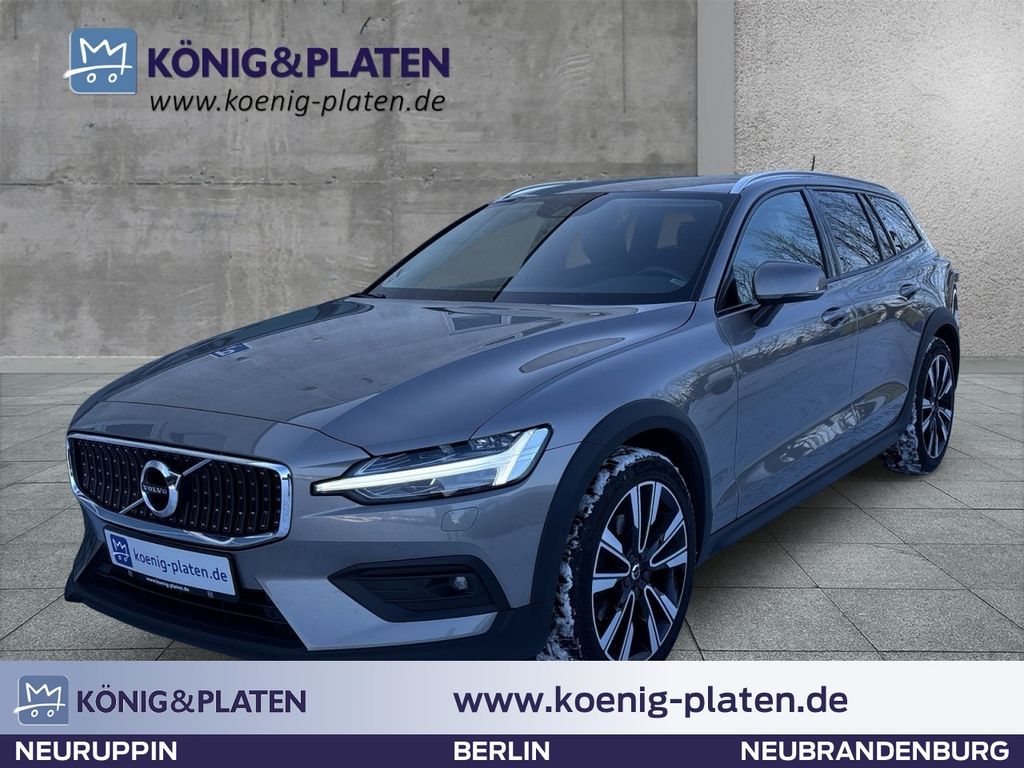 Volvo V60 Cross Country 2021