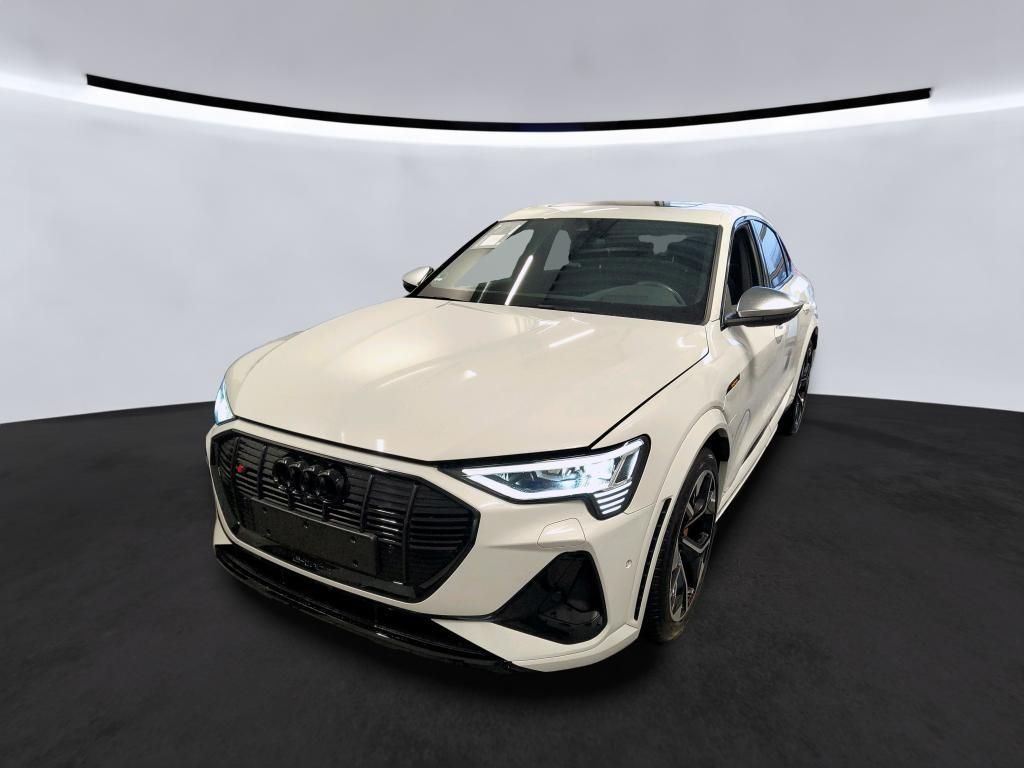 Audi e-tron 2022