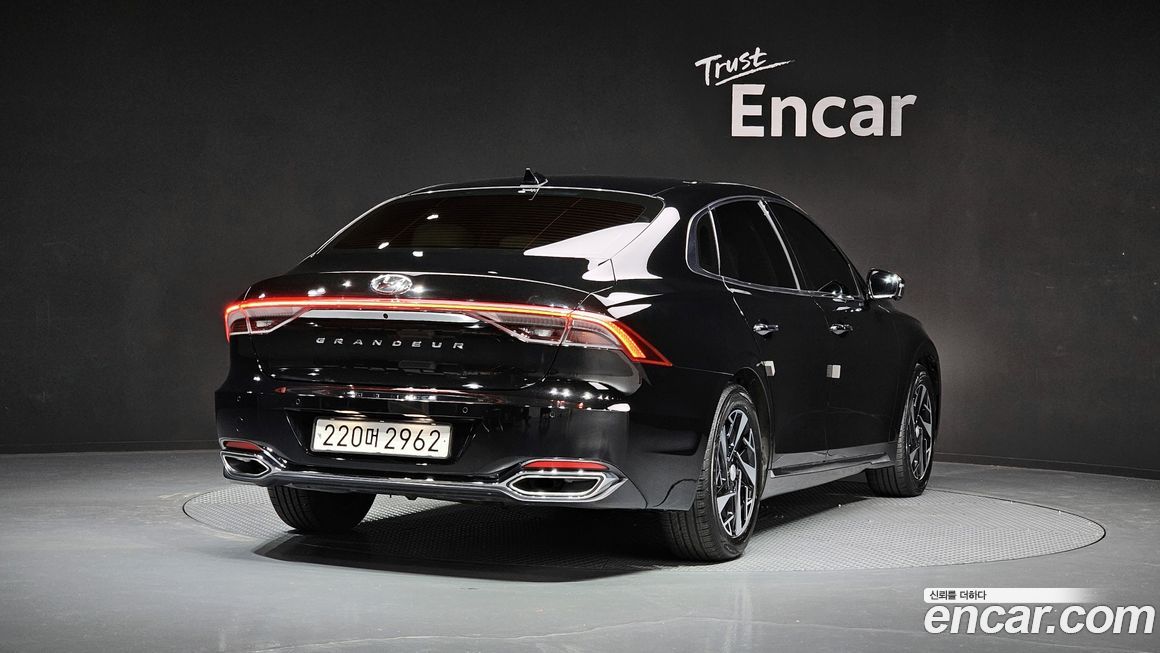 Hyundai Grandeur 2022