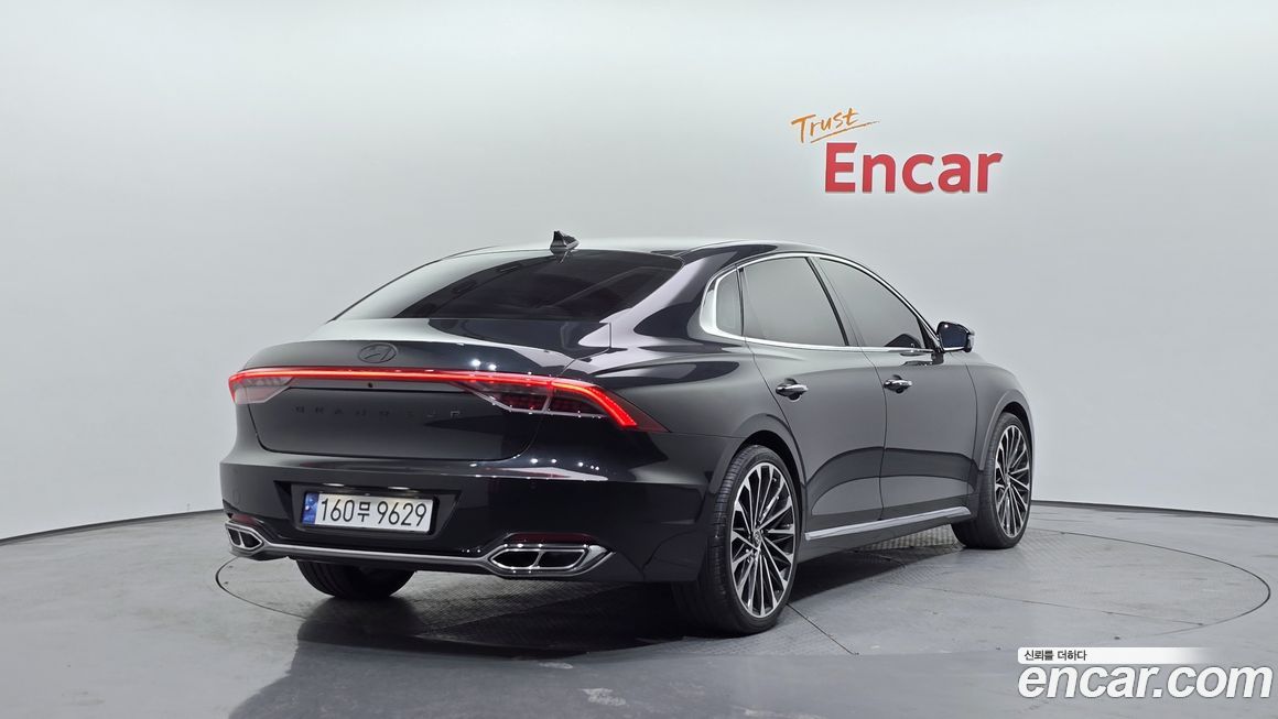 Hyundai Grandeur 2020