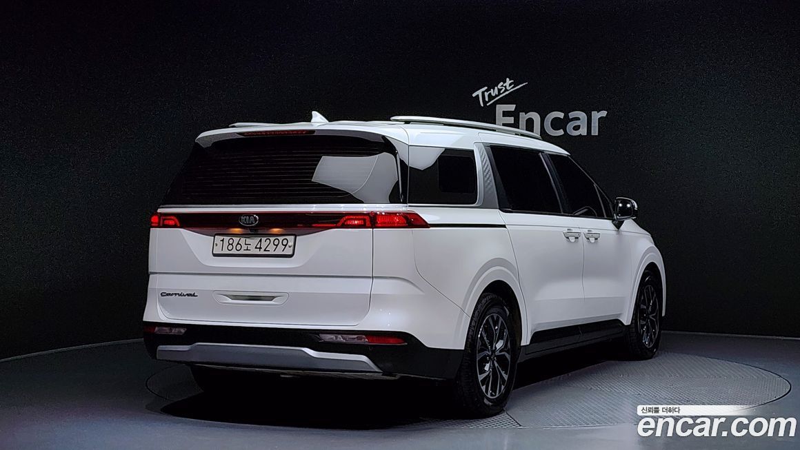 Kia Canival 2021