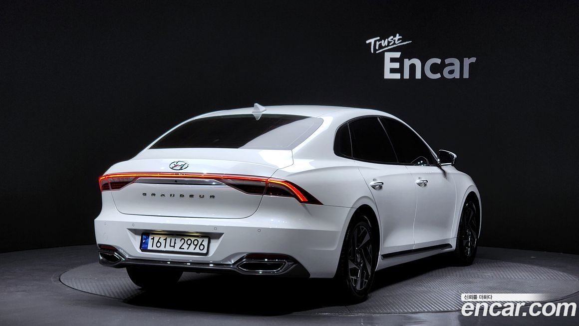 Hyundai Grandeur 2021