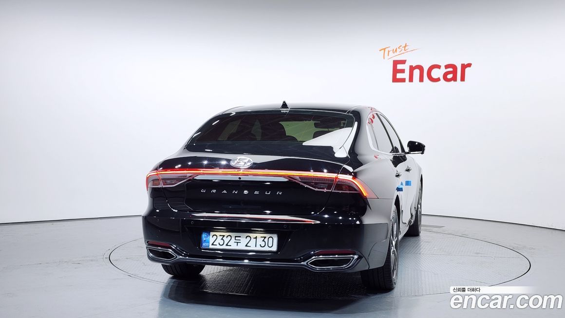 Hyundai Grandeur 2022