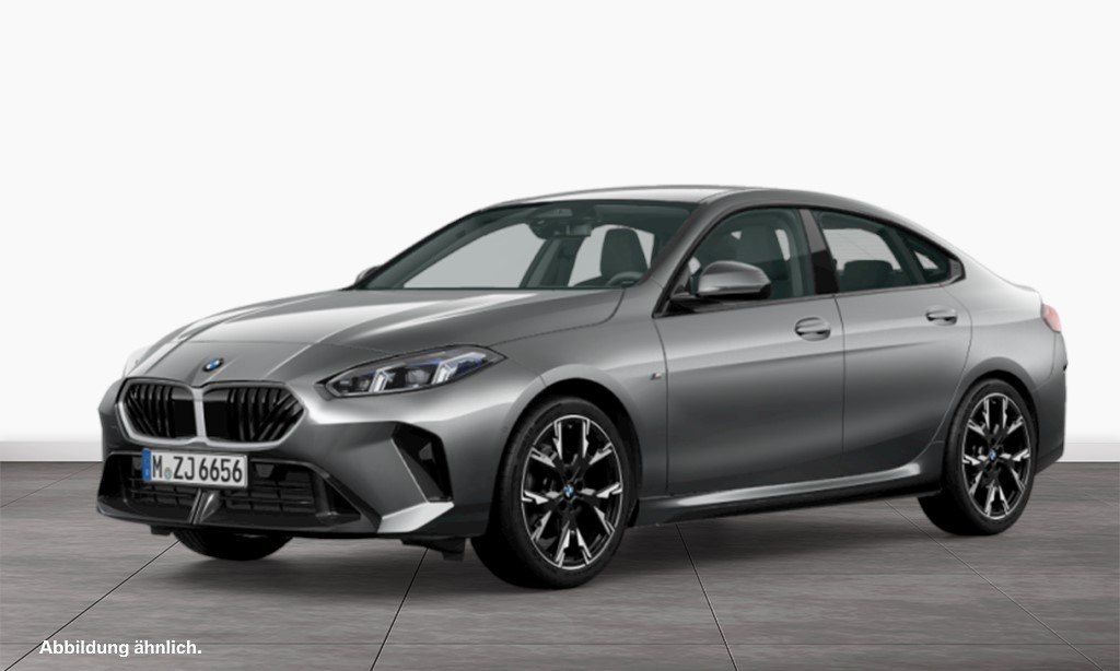 BMW 220 2025