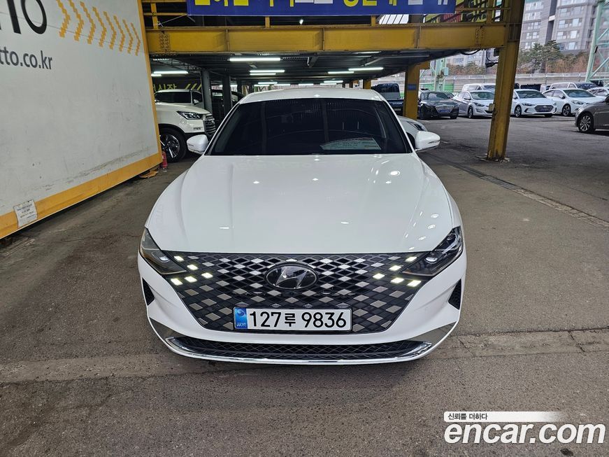 Hyundai Grandeur 2022