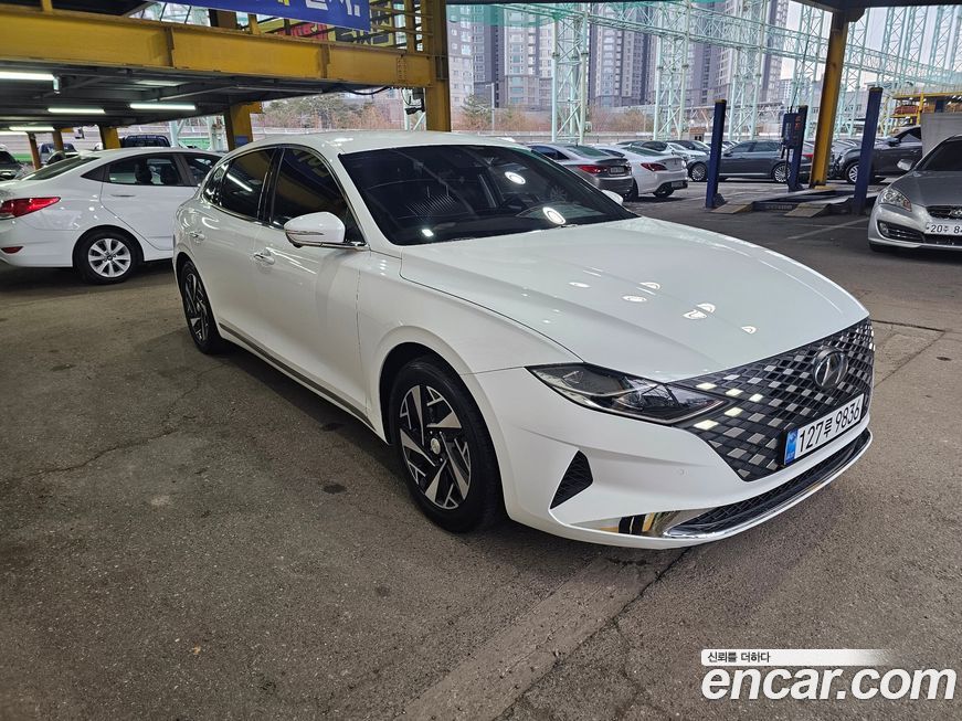 Hyundai Grandeur 2022