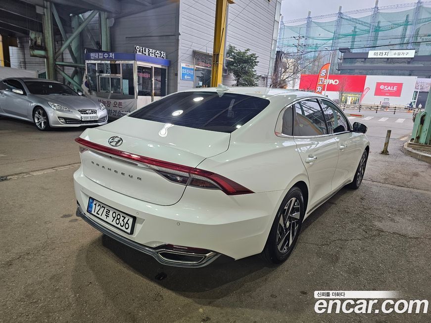 Hyundai Grandeur 2022