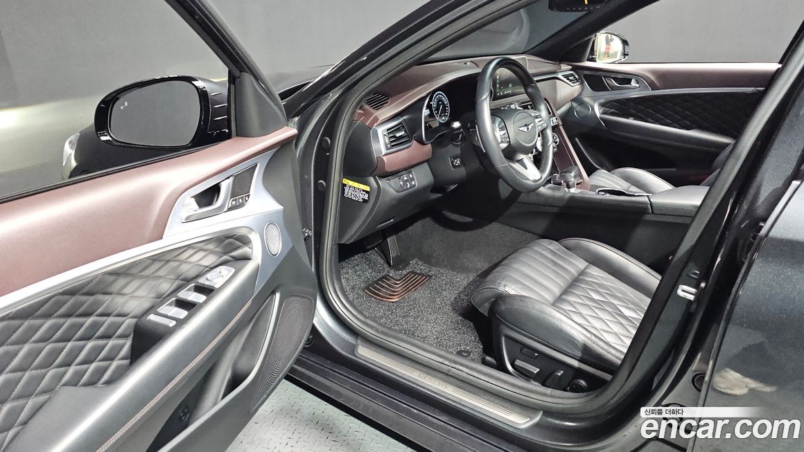 Genesis G70 2020