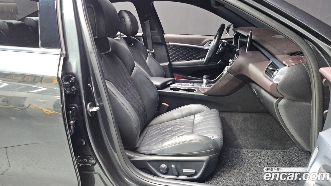 Genesis G70 2020