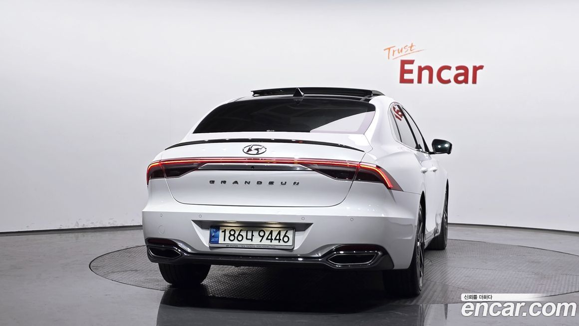 Hyundai Grandeur 2022