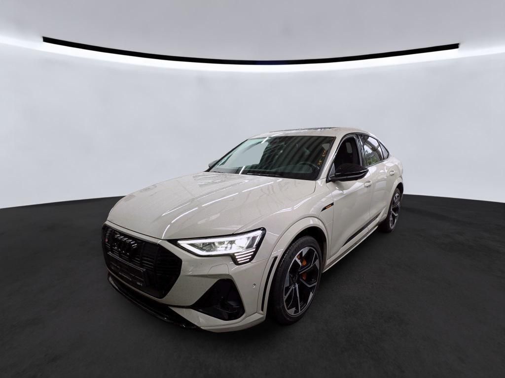 Audi e-tron 2022