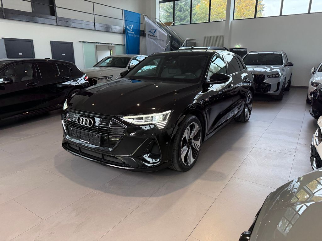 Audi e-tron 2022
