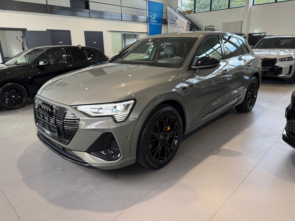 Audi e-tron 2022