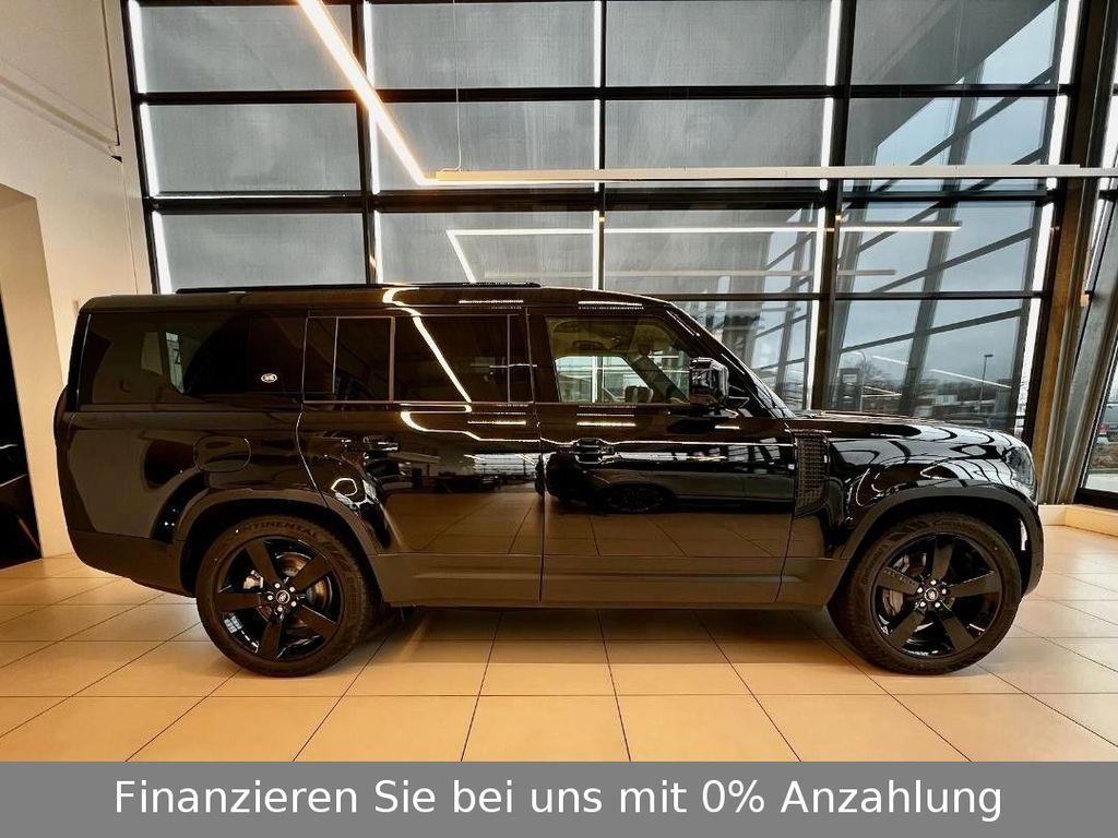 Land Rover Defender 2024