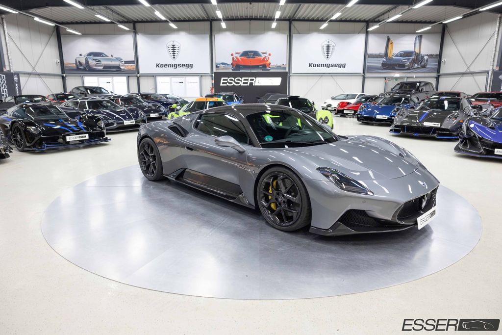 Maserati MC20 2022