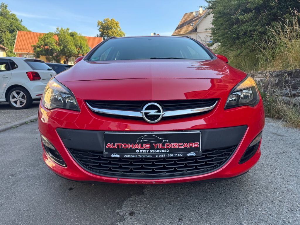 Opel Astra 2015