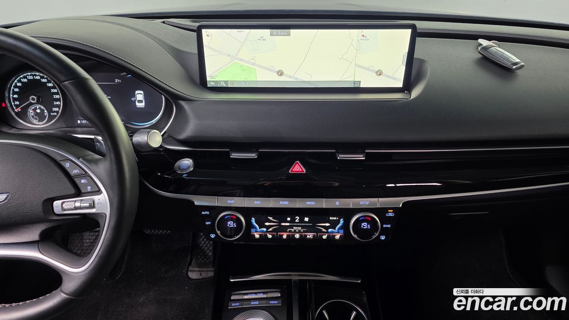 Genesis G80 2022