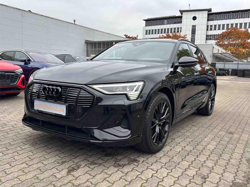 Audi e-tron 2022