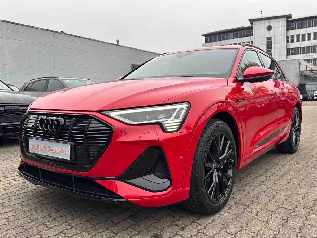 Audi e-tron 2022