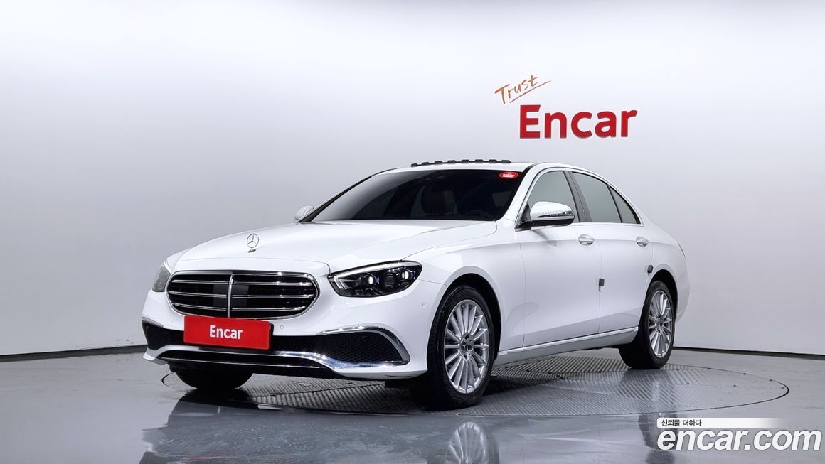 Mercedes-Benz E-Class 2021