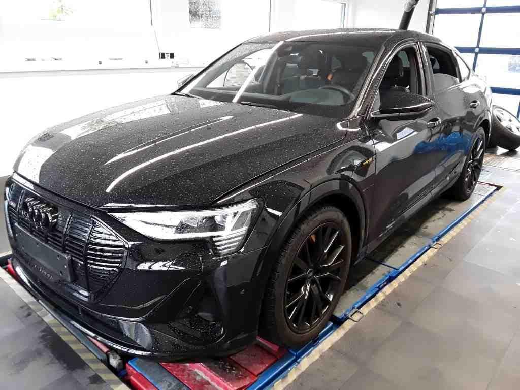 Audi e-tron 2022