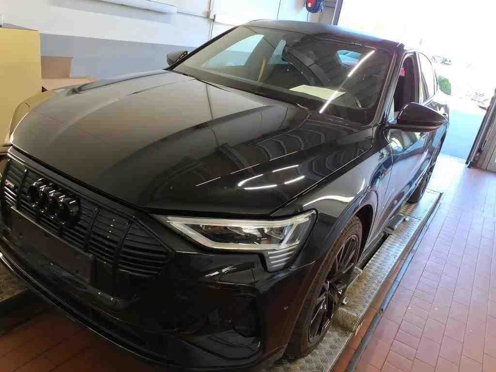 Audi e-tron 2022