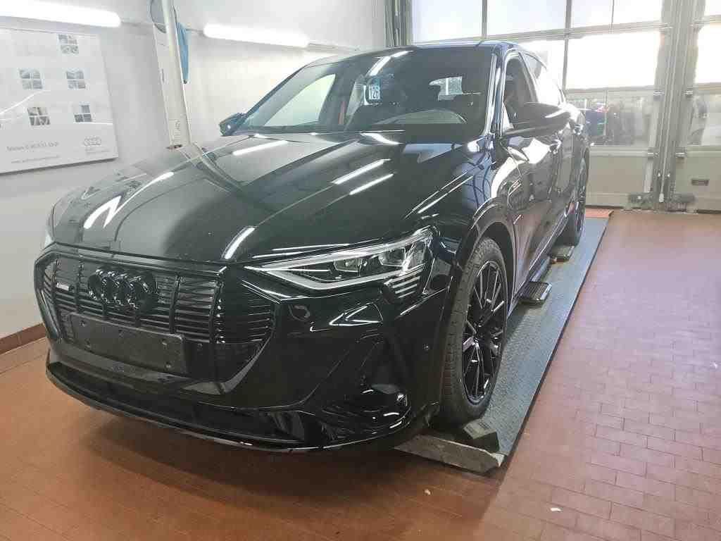 Audi e-tron 2022