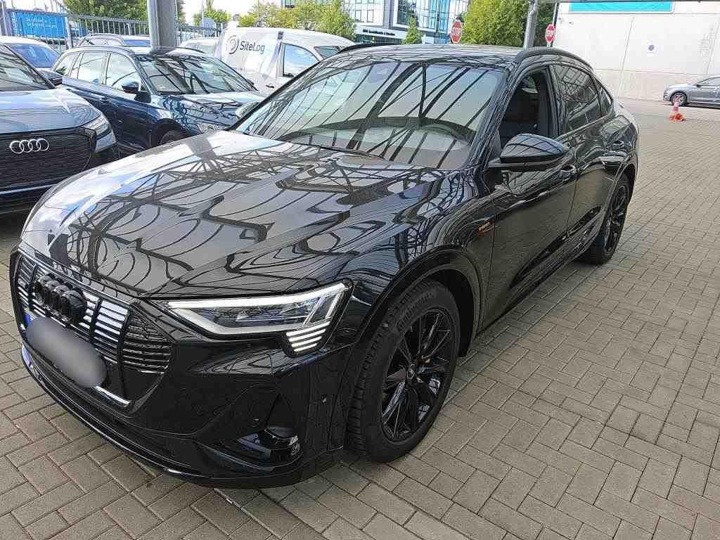 Audi e-tron 2022