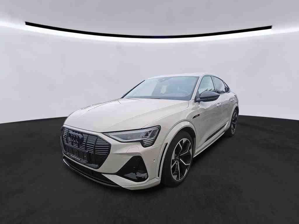 Audi e-tron 2022