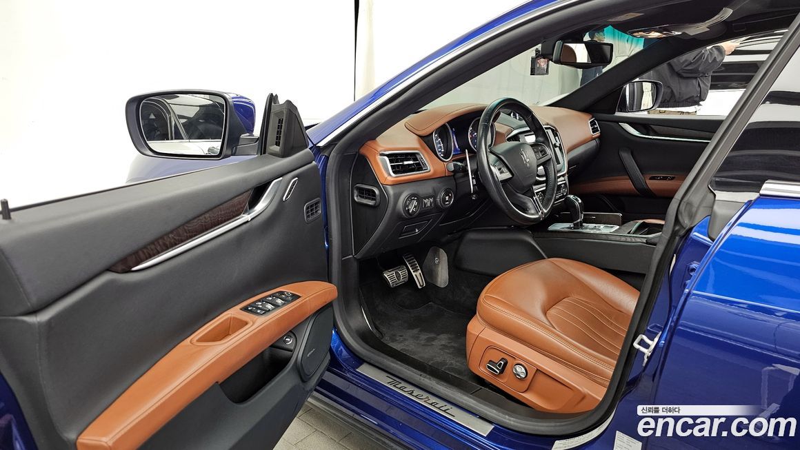 Maserati Ghibli 2016